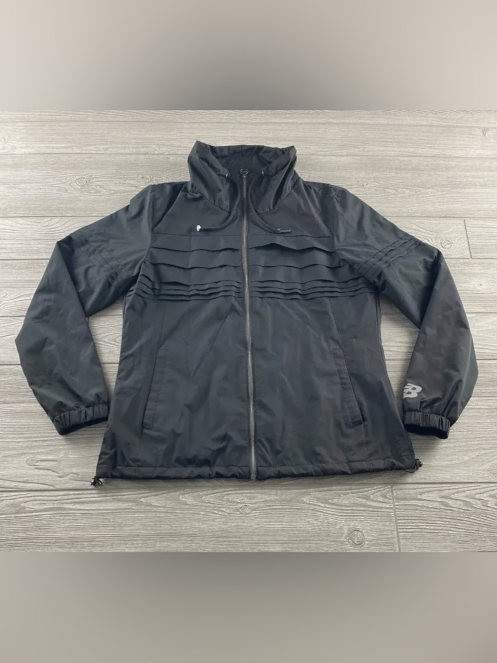 New Balance Women's Black Lightweight Zip Windbreaker Jacket